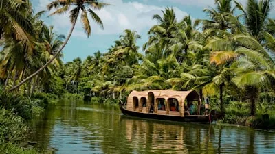 Houseboat on the Kerala backwaters in Alleppey